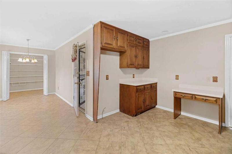 Image for property 24 Briar Ridge Road, Newnan, GA 30263