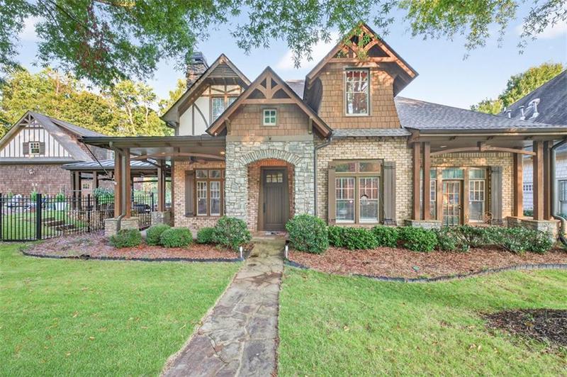 Image for property 5829 SWINGING GATE Road, Gainesville, GA 30506