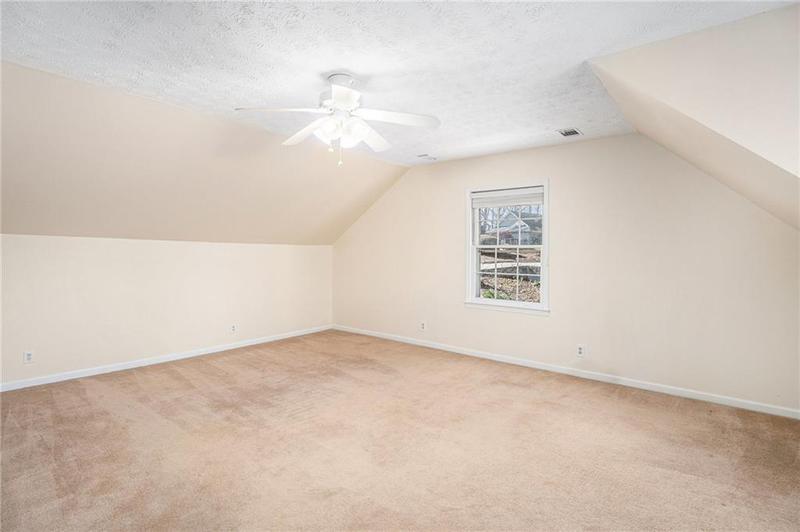 Image for property 320 SIX BRANCHES CT, Roswell, GA 30076