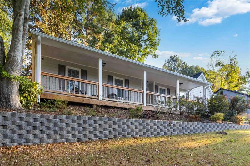 Image for property 874 Fox Valley Drive, Stone Mountain, GA 30088