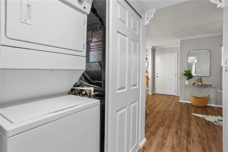 Image for property 1150 Collier Road E3, Atlanta, GA 30318