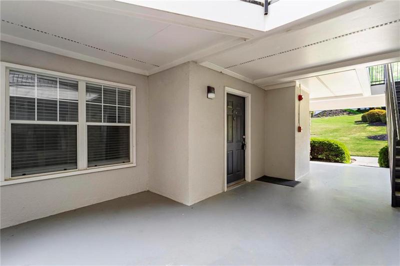 Image for property 1150 Collier Road E3, Atlanta, GA 30318