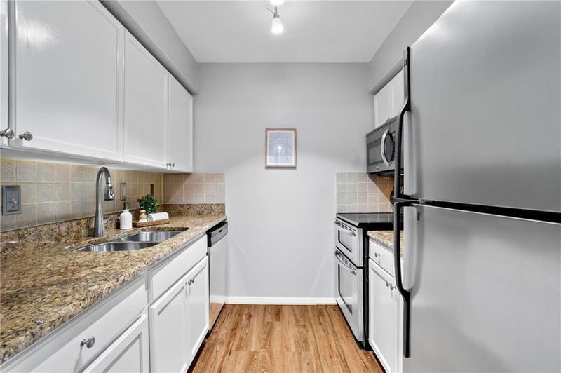 Image for property 1150 Collier Road E3, Atlanta, GA 30318