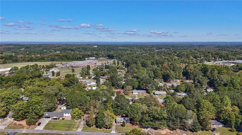 Image for property 267 Springdale Drive, Winder, GA 30680