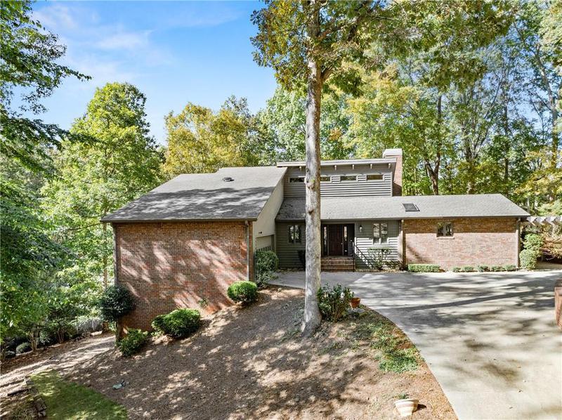 Image for property 3629 Lantern Drive, Gainesville, GA 30504