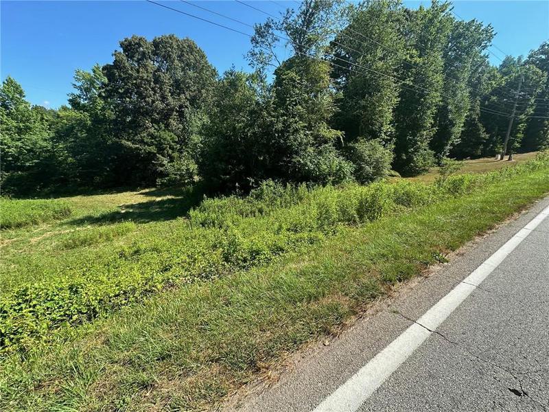 Image for property 995 Lumpkin Cmpgd Road, Dawsonville, GA 30534