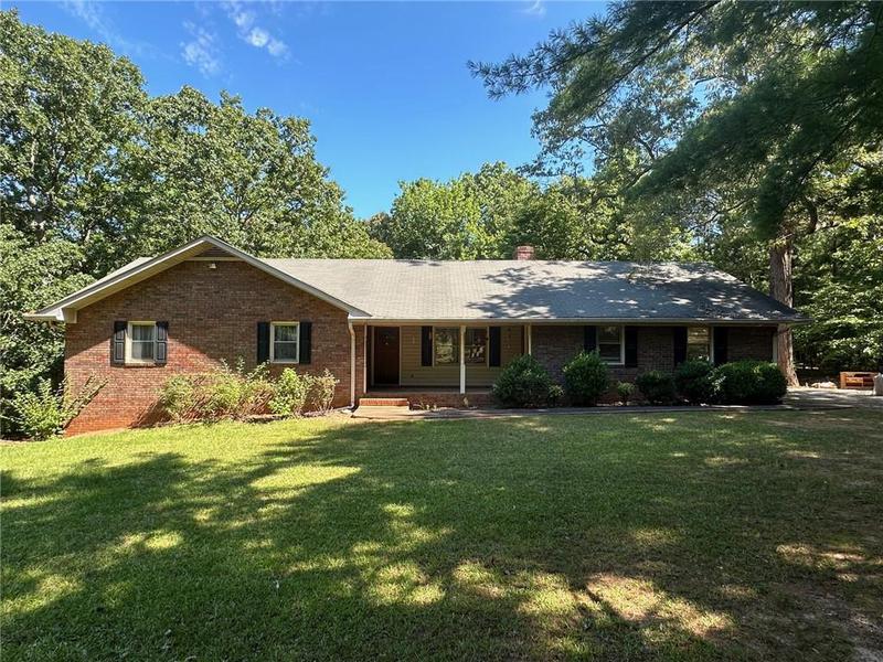 Image for property 995 Lumpkin Cmpgd Road, Dawsonville, GA 30534