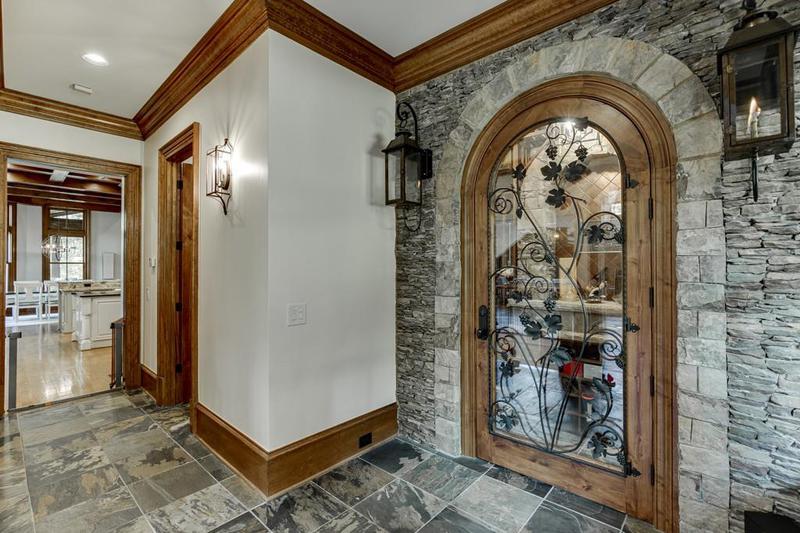 Image for property 879 Big Horn Hollow, Suwanee, GA 30024