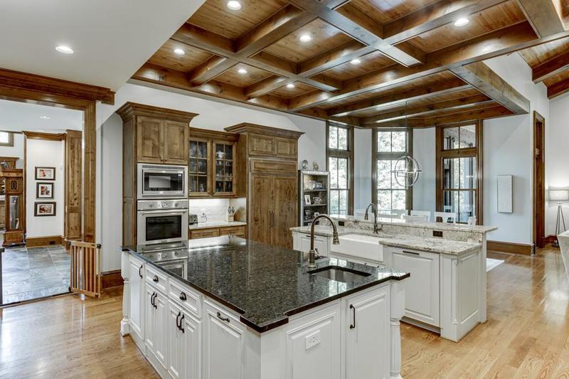 Image for property 879 Big Horn Hollow, Suwanee, GA 30024