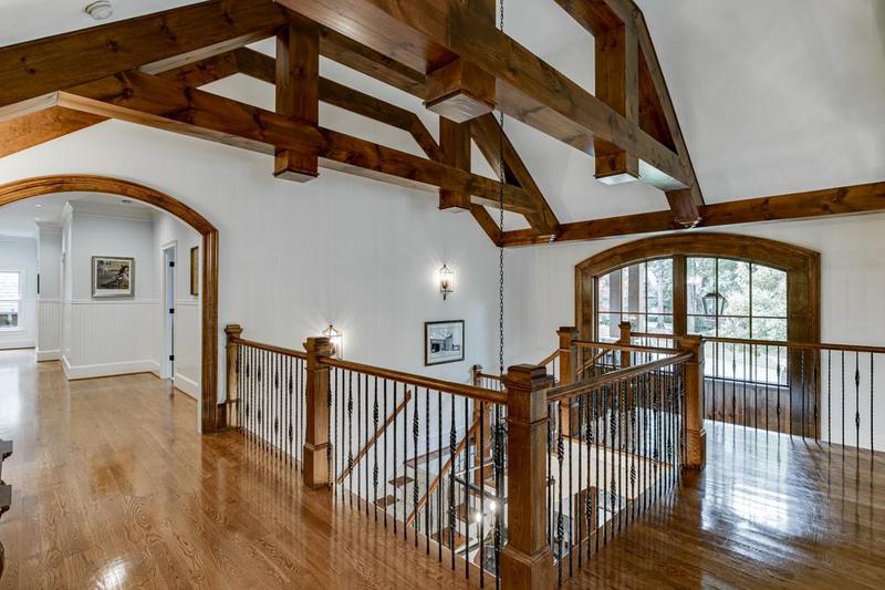 Image for property 879 Big Horn Hollow, Suwanee, GA 30024