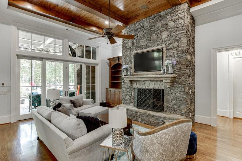 Image for property 879 Big Horn Hollow, Suwanee, GA 30024