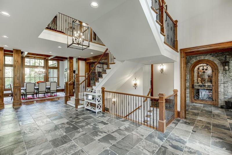 Image for property 879 Big Horn Hollow, Suwanee, GA 30024