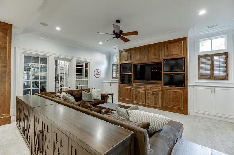 Image for property 879 Big Horn Hollow, Suwanee, GA 30024