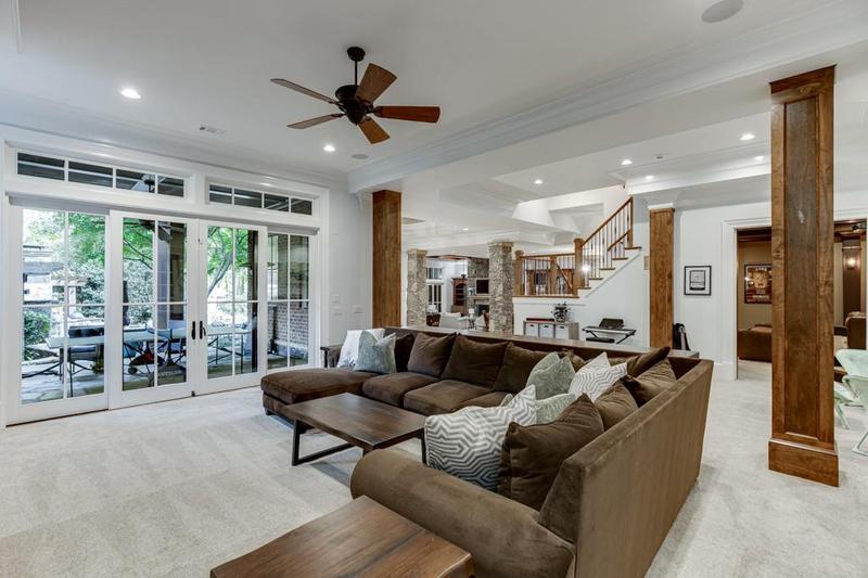 Image for property 879 Big Horn Hollow, Suwanee, GA 30024