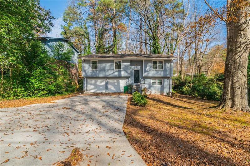Image for property 3930 Wedgefield Circle, Decatur, GA 30035