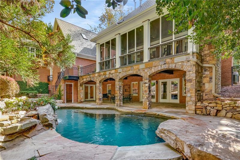 Image for property 1285 Wesley Place, Atlanta, GA 30327
