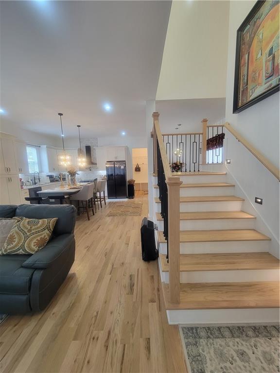 Image for property 727 Cascade Avenue, Atlanta, GA 30310