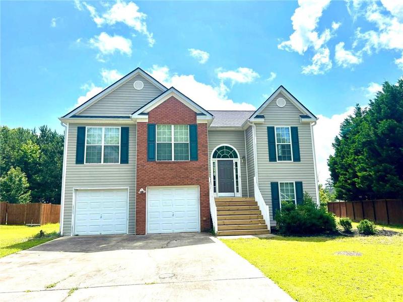 Image for property 203 Galway Lane, Hampton, GA 30228