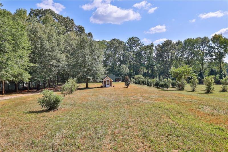 Image for property 1593 Highway 82, Winder, GA 30680