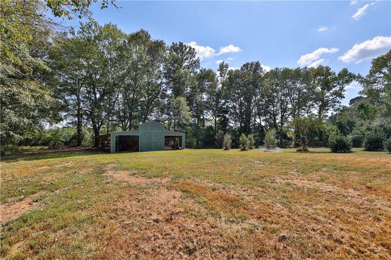 Image for property 1593 Highway 82, Winder, GA 30680