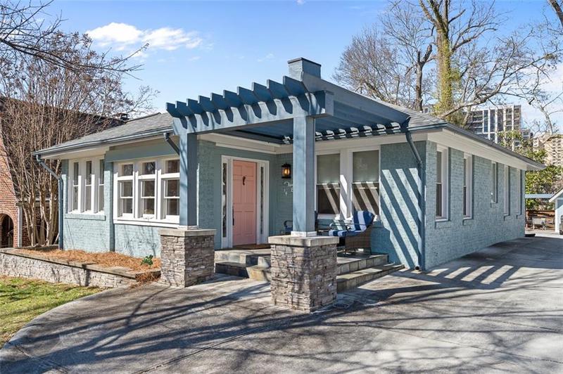 Image for property 28 Peachtree Hills Avenue, Atlanta, GA 30305