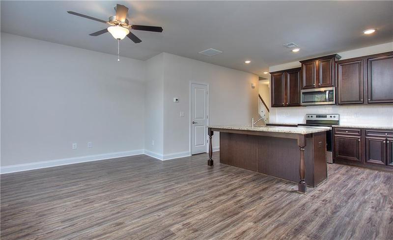 Image for property 6104 Ripple Way 50, South Fulton, GA 30349