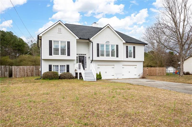Image for property 19 Riverview Court, Cartersville, GA 30120