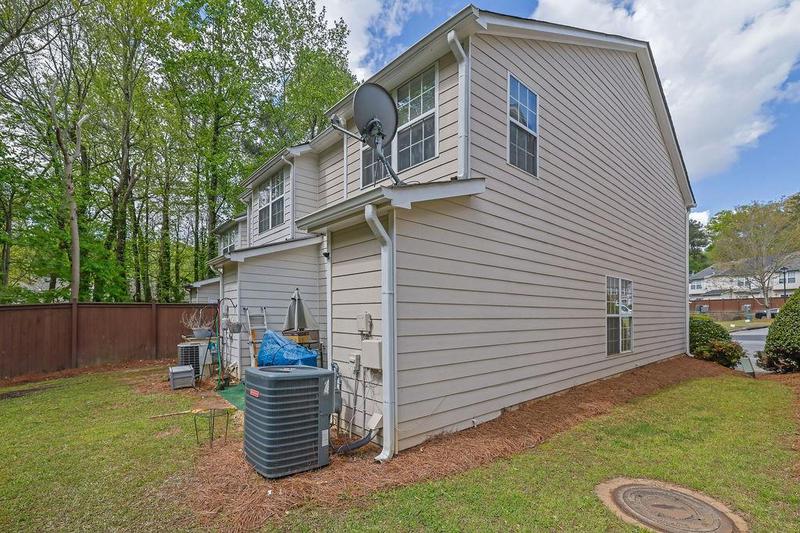 Image for property 984 Redwood Drive, Norcross, GA 30093