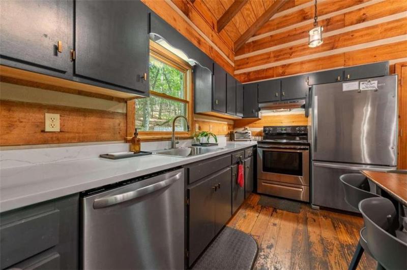 Image for property 421 Weeks Creek Road, Blue Ridge, GA 30513