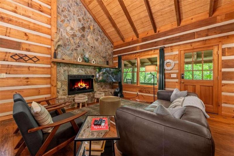Image for property 421 Weeks Creek Road, Blue Ridge, GA 30513