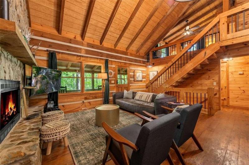 Image for property 421 Weeks Creek Road, Blue Ridge, GA 30513