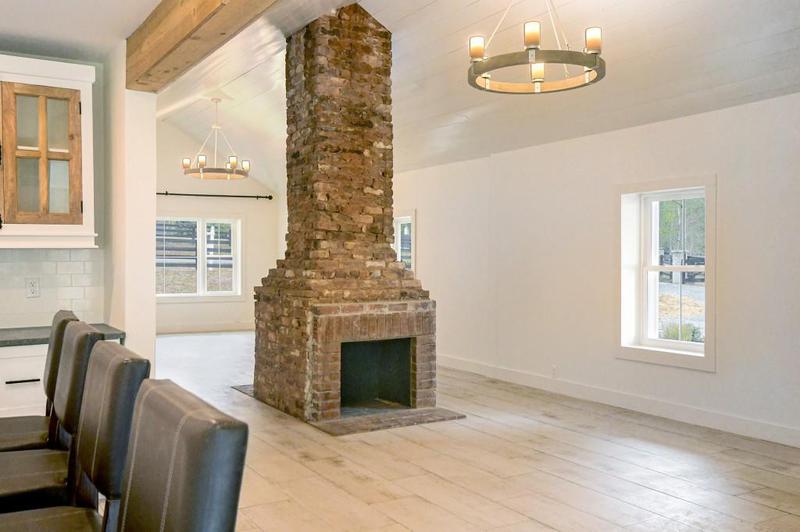 Image for property 15585 Thompson Road, Alpharetta, GA 30004