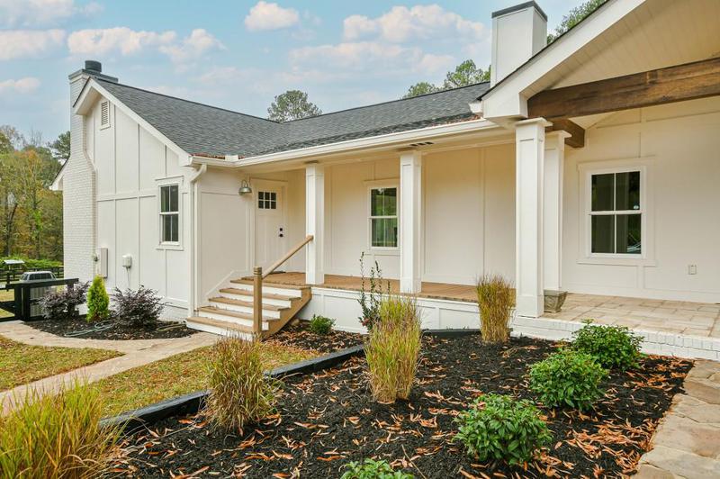 Image for property 15585 Thompson Road, Alpharetta, GA 30004
