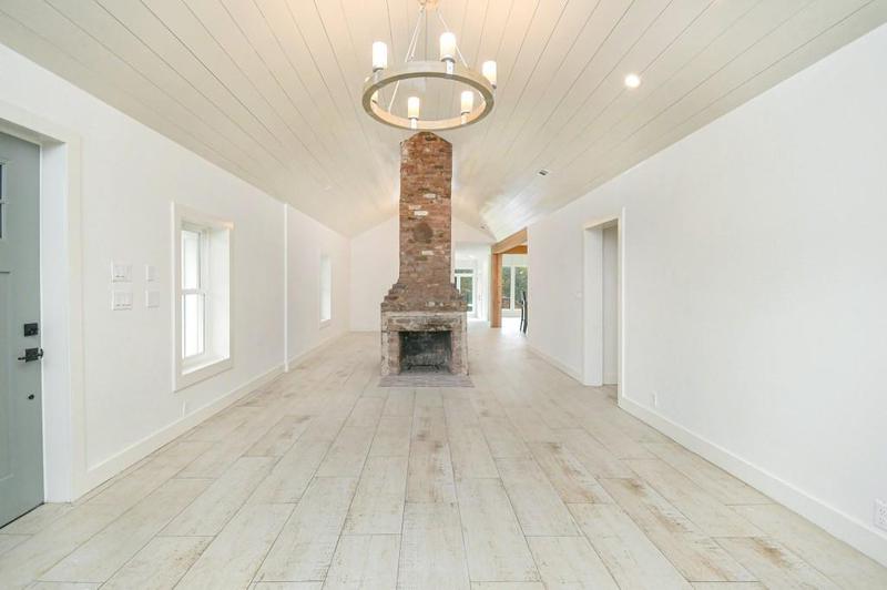 Image for property 15585 Thompson Road, Alpharetta, GA 30004