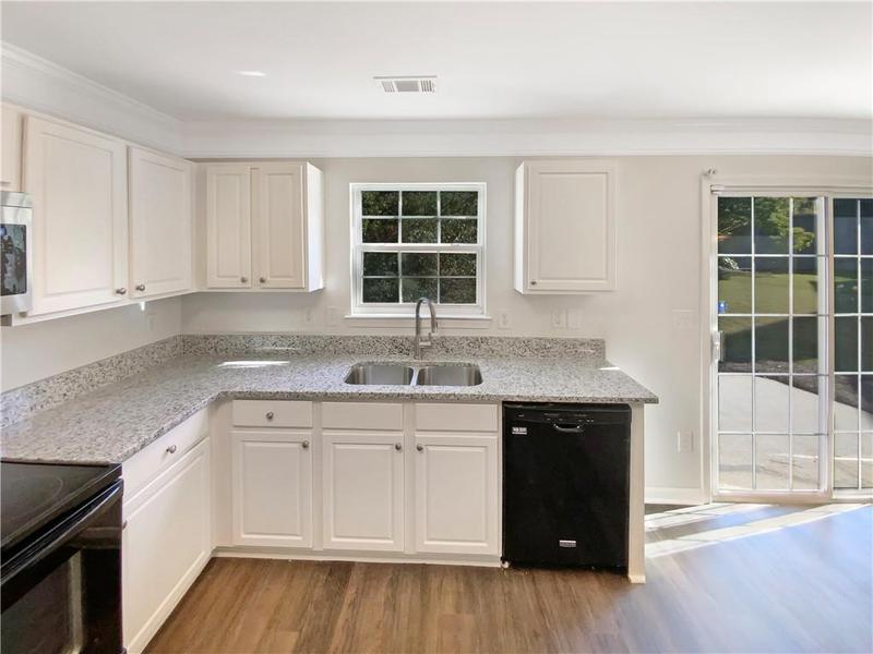 Image for property 2985 Whittier Way, Cumming, GA 30040