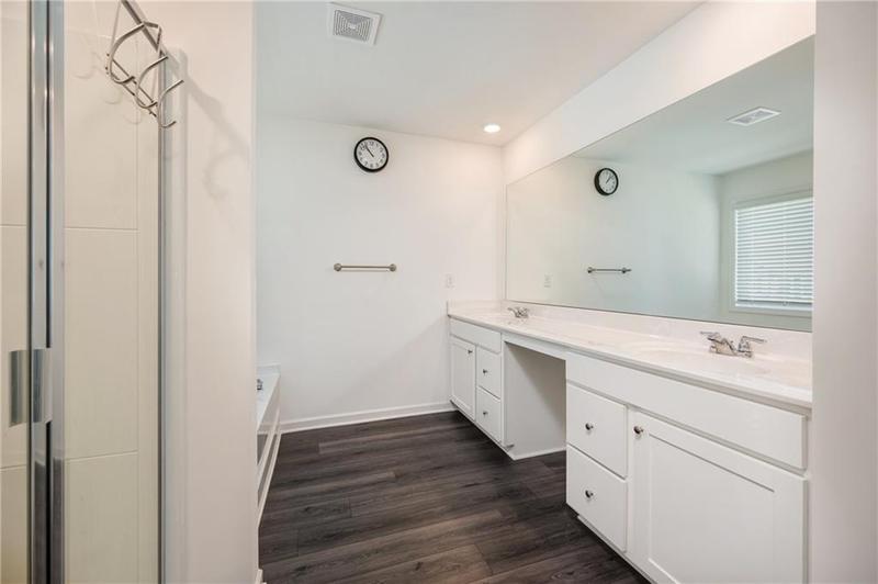 Image for property 668 Isom Walk, Suwanee, GA 30024