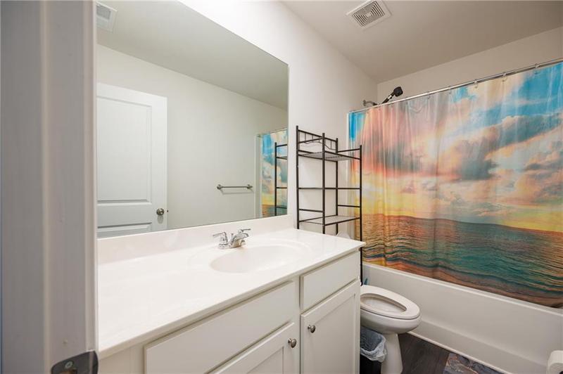 Image for property 668 Isom Walk, Suwanee, GA 30024