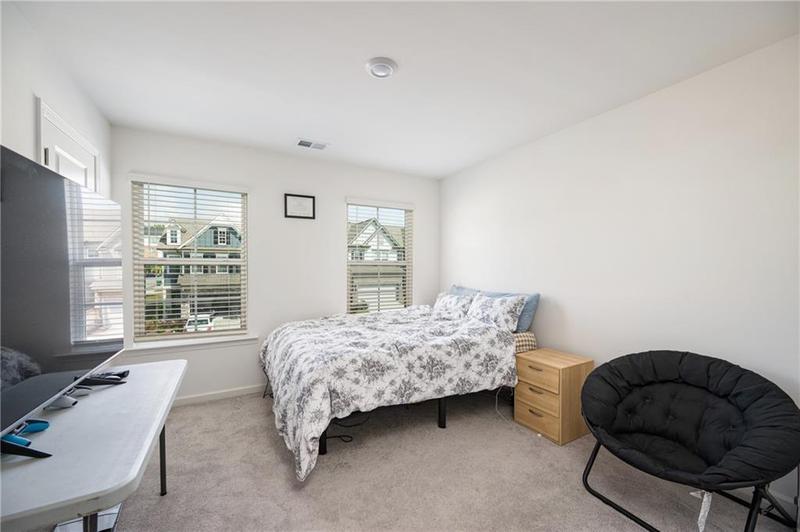 Image for property 668 Isom Walk, Suwanee, GA 30024