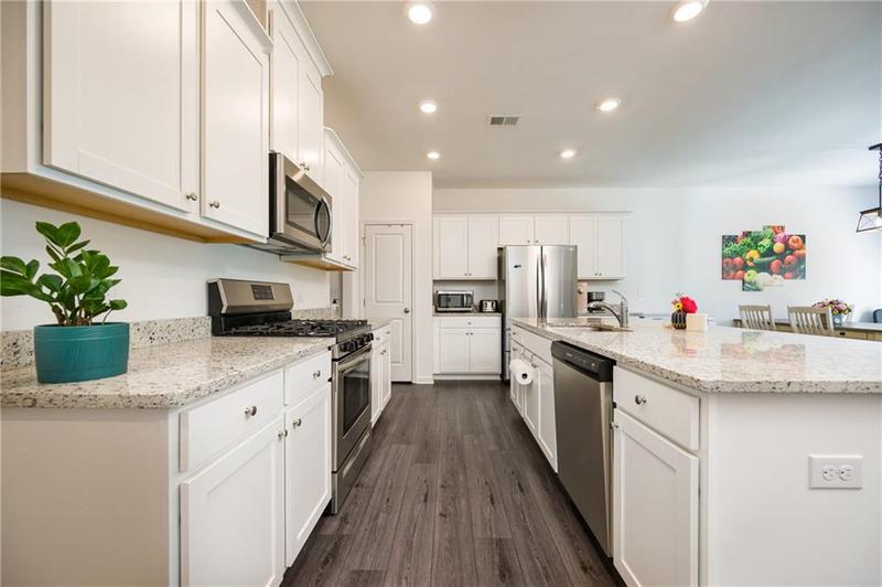 Image for property 668 Isom Walk, Suwanee, GA 30024