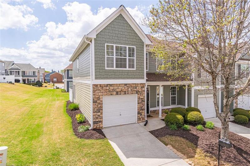 Image for property 6617 SPLASHWATER Drive, Flowery Branch, GA 30542