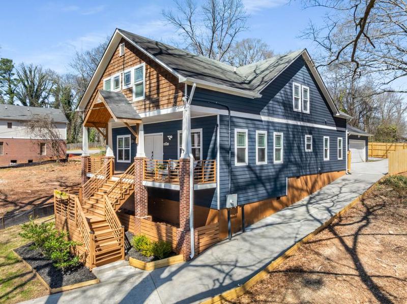 Image for property 1985 Lois Place, Atlanta, GA 30318