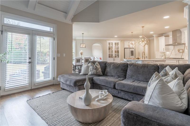Image for property 3960 Carissa Trace, Cumming, GA 30040