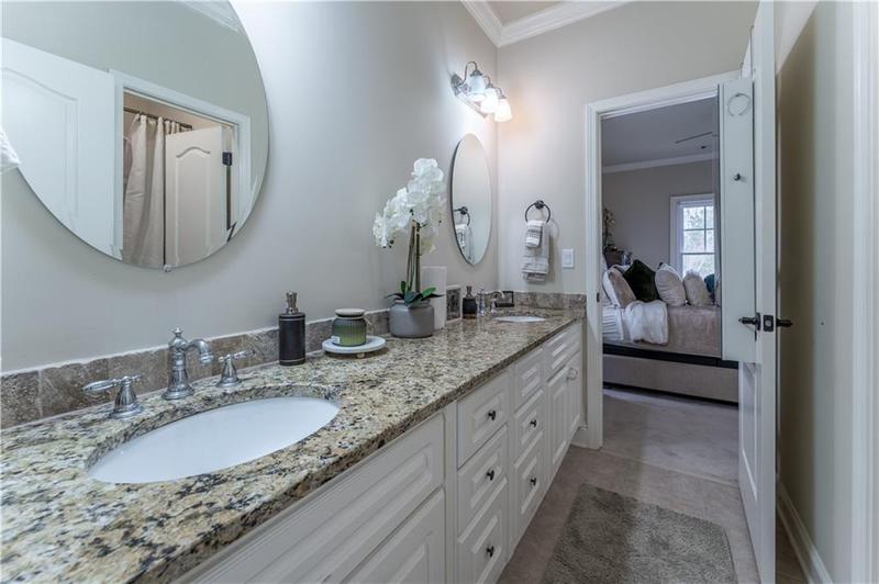 Image for property 3960 Carissa Trace, Cumming, GA 30040