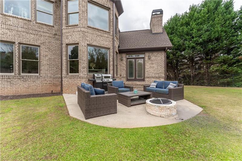Image for property 3960 Carissa Trace, Cumming, GA 30040