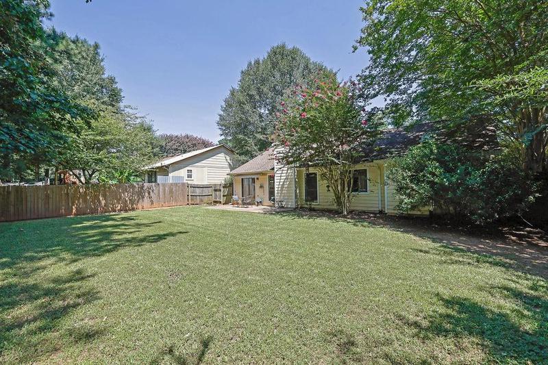 Image for property 1738 Brandon Square, Lawrenceville, GA 30044