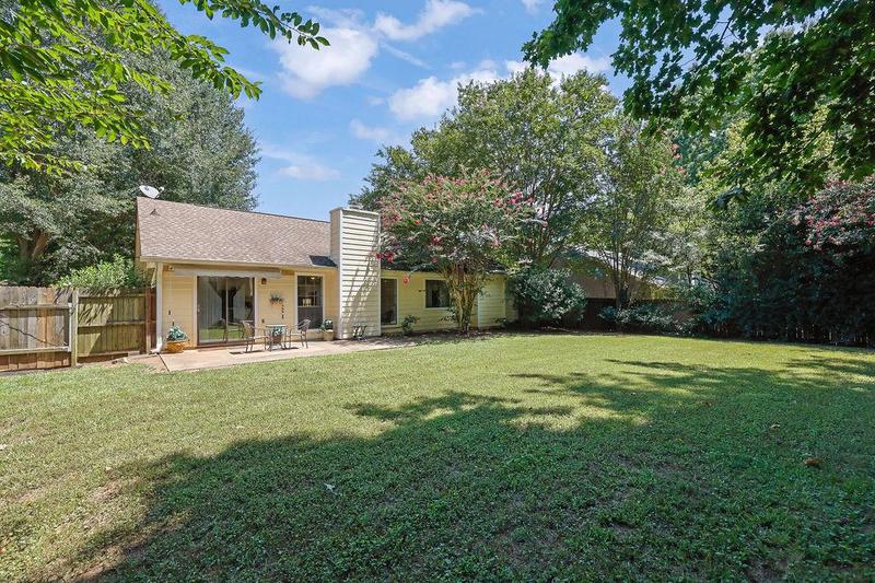 Image for property 1738 Brandon Square, Lawrenceville, GA 30044