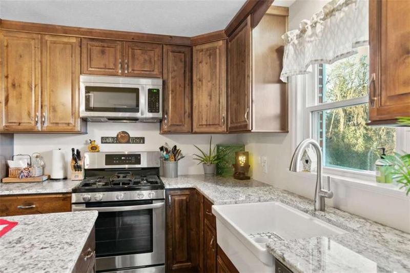 Image for property 131 Logan Circle, Ellijay, GA 30540