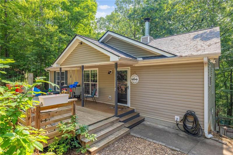 Image for property 392 PINE Trail, Dahlonega, GA 30533