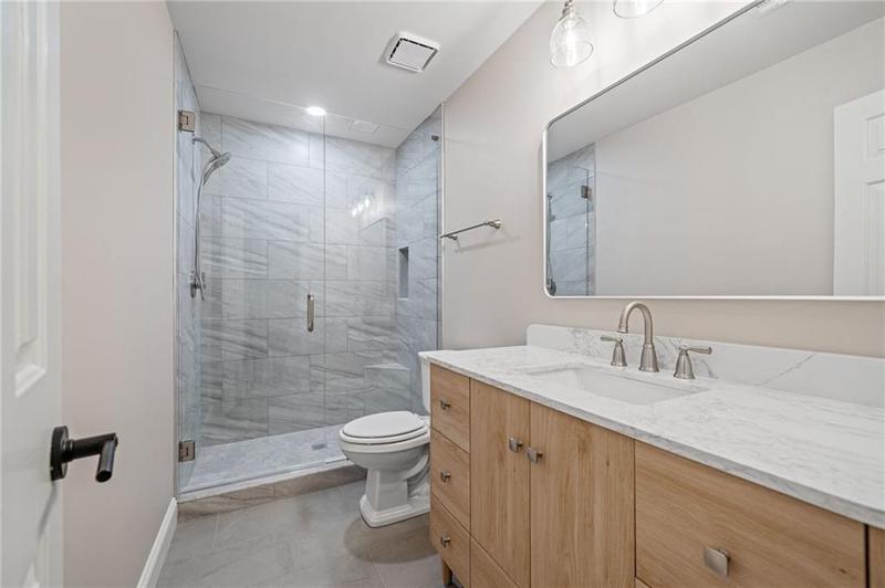 Image for property 425 Greenmont Walk Court, Alpharetta, GA 30009