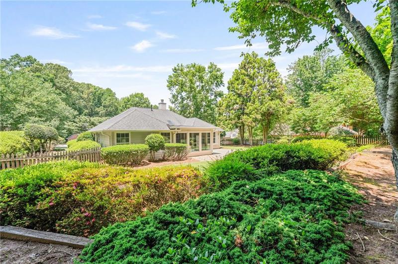 Image for property 425 Greenmont Walk Court, Alpharetta, GA 30009